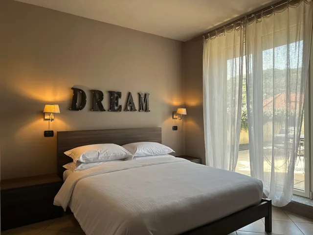 غرفة بسرير كوين بشرفة، Hotel San Giuseppe 4/4