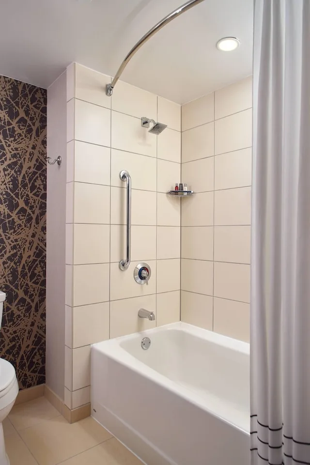 جناح بسرير مزدوج، Raleigh Marriott City Center 2/3