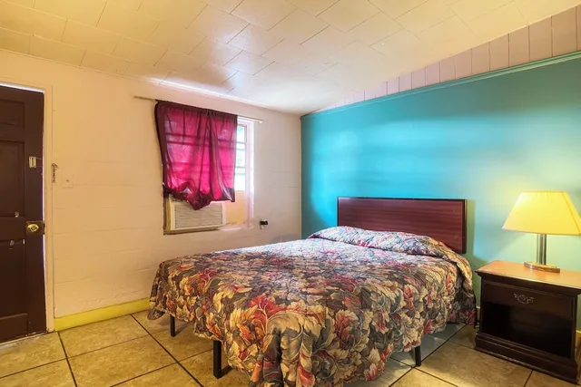 غرفة بسرير كينج، Bama Motel Mobile I-65 & US-90 1/7