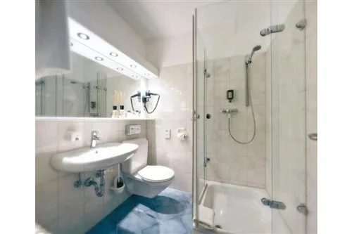 غرفة كومفورت بسرير مزدوج أو سريرين منفصلين، Hotel Azenberg Stuttgart, Sure Hotel Collection by BW 1/1