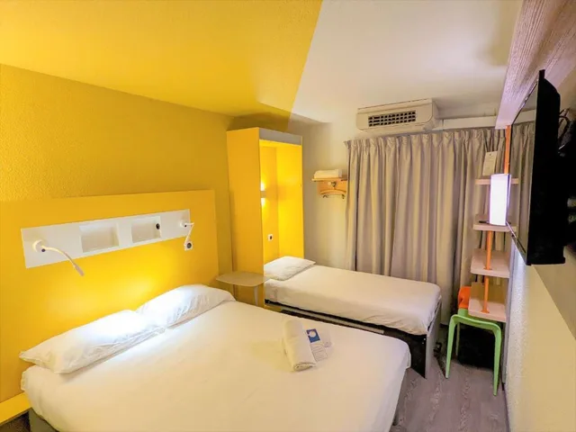 غرفة ثلاثية بسرير بطابقين، Ibis Budget Marseille Vieux Port 6/10