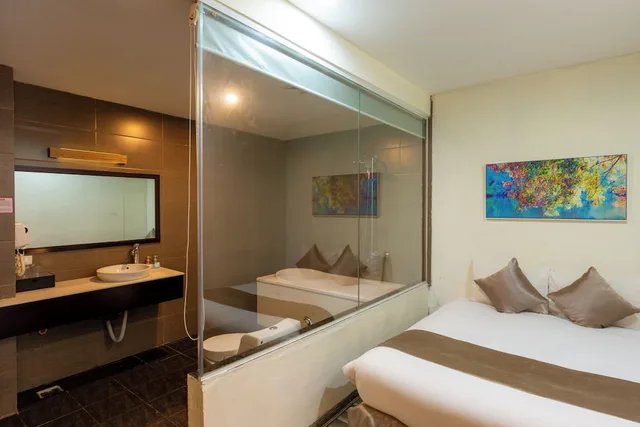 جناح عائلي بسرير كينج وسرير كوين بغرفتي نوم مع أريكة، Lacasa Sapa Hotel (Ex. Hoang Ha Sapa Hotel) 9/10