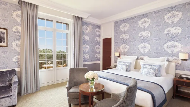 Sea, Deluxe, King Bed، Normandy Barriere Hotel 1/2