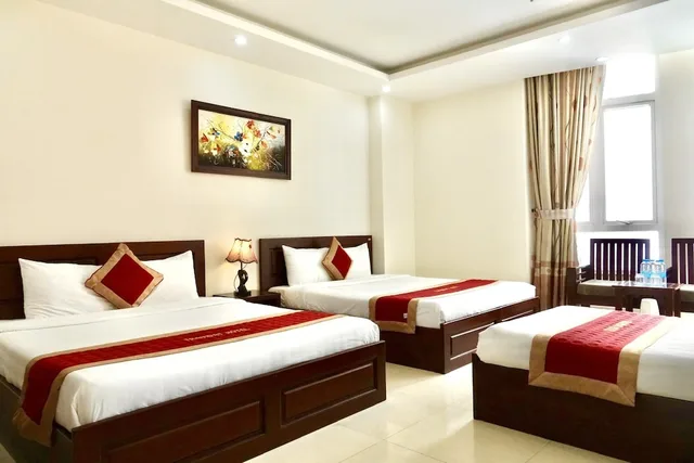 غرفة عائلية بسريرين مزدوجين بحوض استحمام، Da Nang Port Hotel 2/4