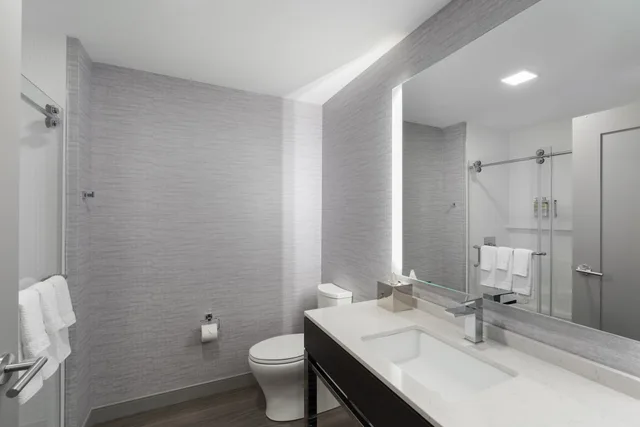 غرفة قياسية بسريرين كوين، Holiday Inn Express Boston Logan Airport - Revere 2/3