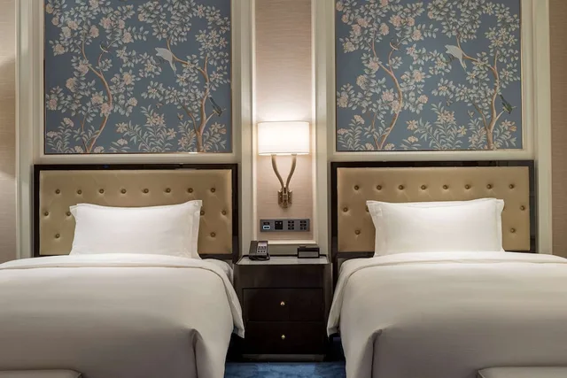 Deluxe, Twin Beds, Wyndham Taian West 1/2