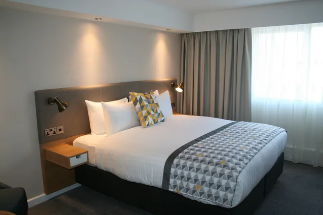 غرفة قياسية بسرير كينج، Holiday Inn South Normanton M1 Jct 28 4/10