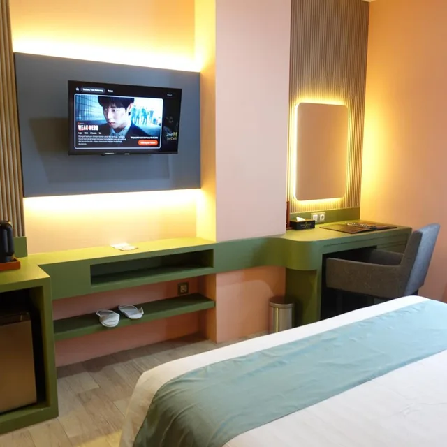 غرفة بسرير مزدوج أو سريرين منفصلين، Grand Kangen Hotel Urip Sumoharjo 9/10