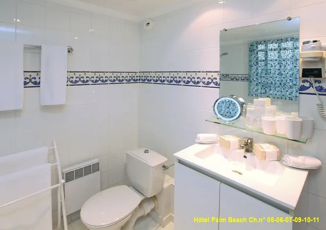 غرفة بريميوم بسرير مزدوج بشرفة، Hotel Palm Beach 4/6