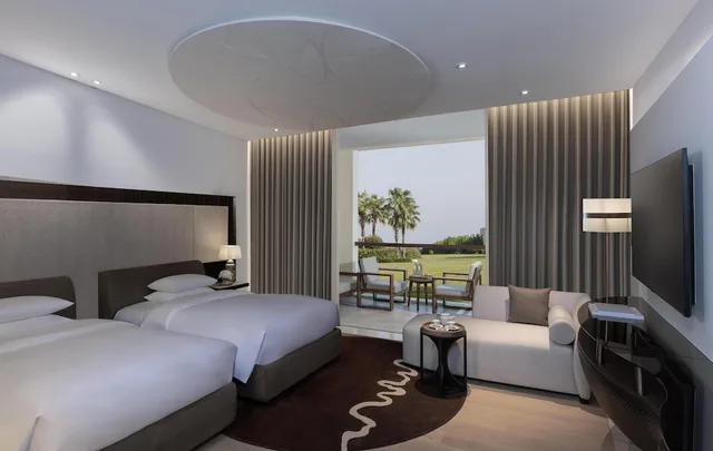 غرفة بسريرين منفصلين، Park Hyatt Abu Dhabi Hotel & Villa - Saadiyat island 3/10