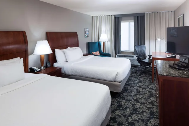 Premium, Queen Bed, Hilton Garden Inn Austin North 1/2