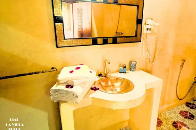 جناح سوبيريور، Riad La Villa Bleue 3/3