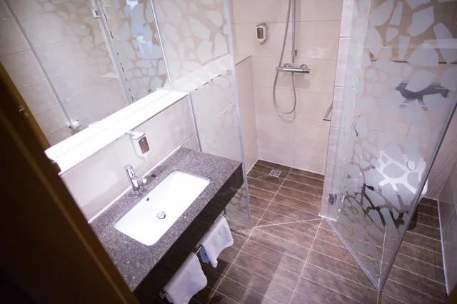 Standard, Twin Beds, ibis Styles Leipzig 9/10