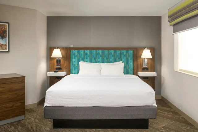 استوديو بسرير كينج، Hampton Inn Kalispell 1/3