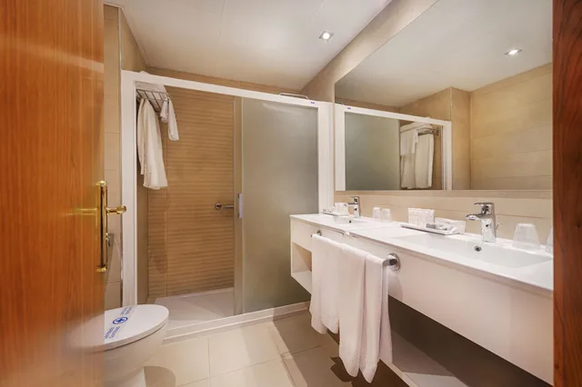 غرفة عائلية بأربعة أسرّة، Obal Urban Hotel 4/6