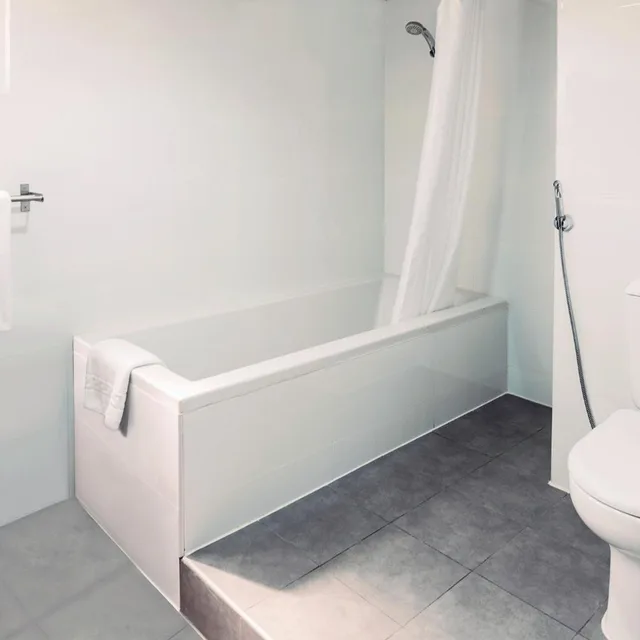 غرفة قياسية بسرير مزدوج أو سريرين منفصلين، Emirates Plaza Hotel 5/5