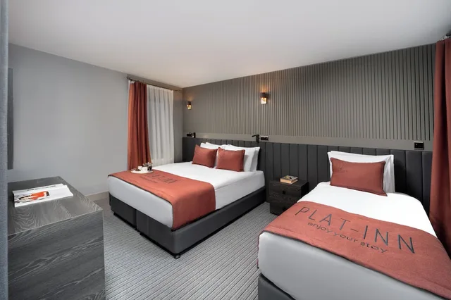 غرفة ثلاثية بثلاثة أسرّة، Union Hotel Plat Inn 1/5