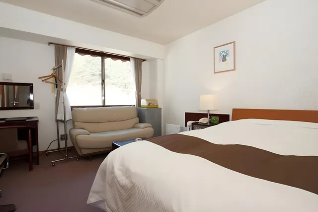 Room, Double Bed, No View, East Wing، Ashiwada Hotel 1/1