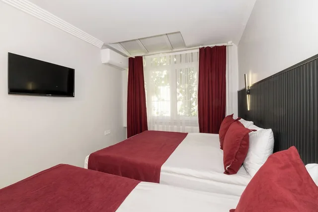 غرفة قياسية ثلاثية بثلاثة أسرّة، Istanbul Holiday Hotel 5/10
