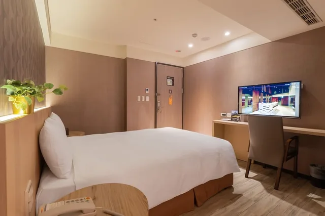 Standard, Double Bed, No Window، Guide Hotel Taipei Fuxing N. 10/10