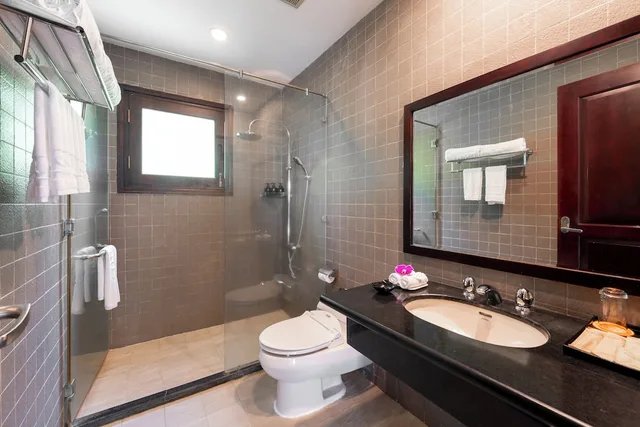 2 Bedrooms, Villa, 2 King Beds, Beach Front, Private Pool، Son Tra Resort Spa 10/10