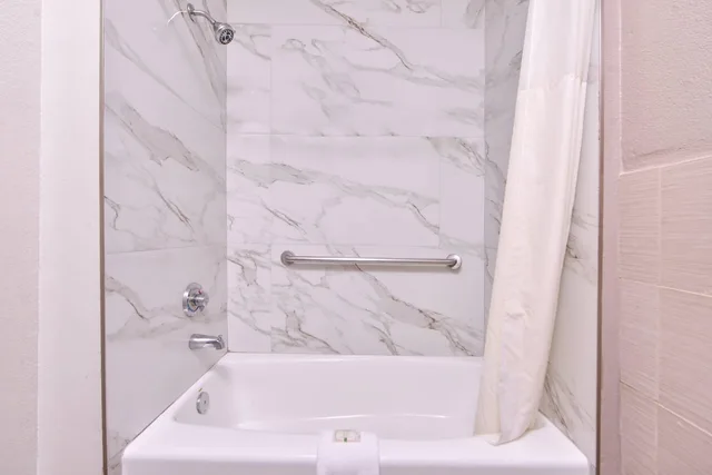 غرفة قياسية بسريرين كوين، Quality Inn & Suites Beaumont 5/6
