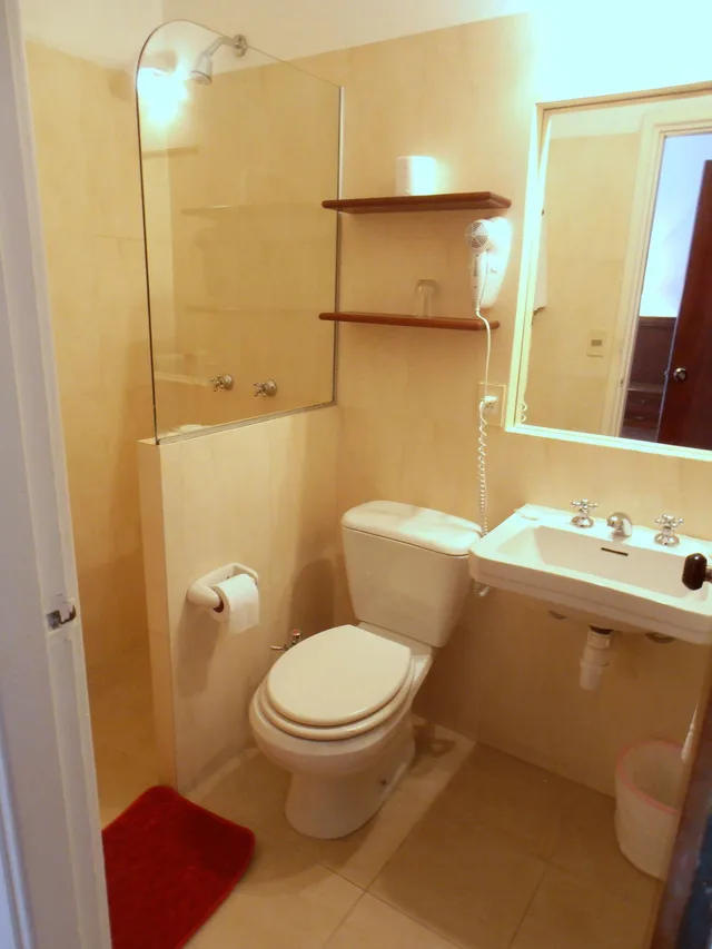 غرفة قياسية ثلاثية، Hotel San Martin 8/9