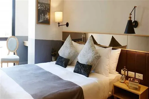 Superior, Double or Twin Bed, Vince Hotel Bangkok Pratunam 1/2