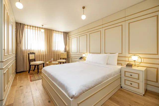 غرفة ديلوكس بسرير كينج وسرير كوين، Limehouse Library Hotel 8/10