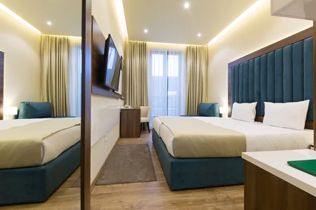 غرفة قياسية بسرير مزدوج أو سريرين منفصلين، Marquise Hotel 1/4