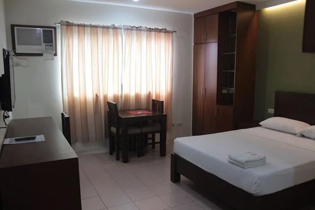 غرفة ديلوكس بسرير كوين، Joyce Apartelle Kalentong 3/10
