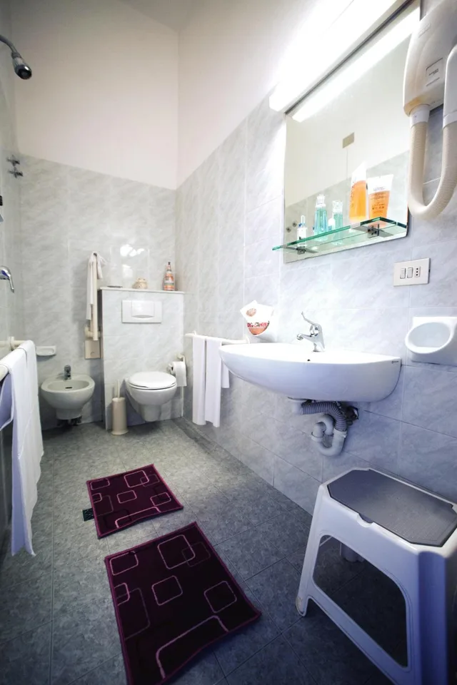 غرفة ثلاثية بشرفة، Hotel Villa Il Castagno 1/1