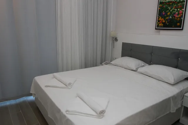 غرفة بسرير مزدوج بشرفة، Liman Boutique Otel 2/6