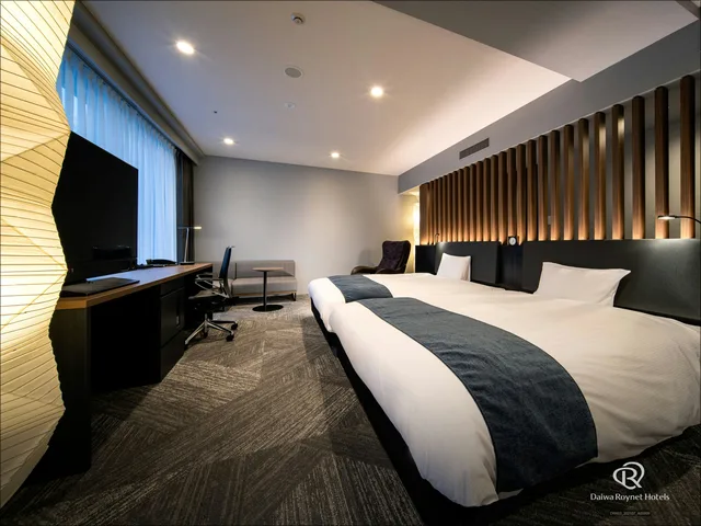 Junior Suite, Twin Beds, Daiwa Roynet Hotel Kanazawa Eki Nishiguchi 1/2