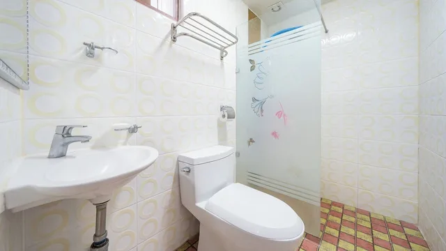 غرفة أساسية بسريرين مزدوجين بغرفة نوم واحدة، Geoje Gaonara Pension 10/10