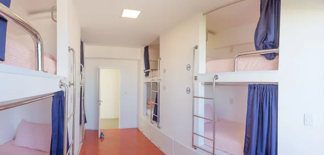 Female Dorm, Female Only, 10 Beds، Aquarela Do Leme 2/2