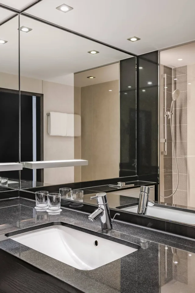 غرفة تنفيذية بسريرين مزدوجين، Munich Marriott Hotel 6/6