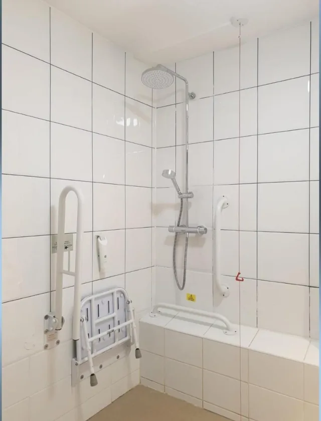 غرفة بسرير مزدوج لذوي الإعاقة، Premier Inn Middlesbrough South Guisborough 4/4