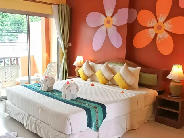 Standard, Double Bed, Street View، COCONUT BEACH RESORT 8/10