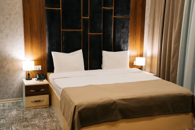 جناح عائلي بسرير كينج وسريرين منفصلين بإطلالة على المدينة بغرفتي نوم، The Clocktower Hotel 4/10