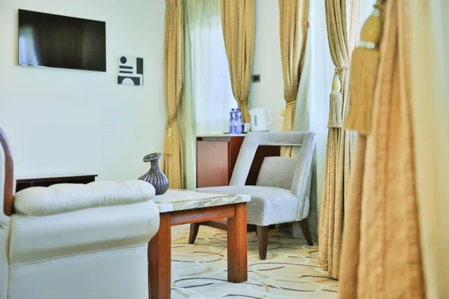 غرفة جونيور، Swiss Inn Nexus Hotel 4/6