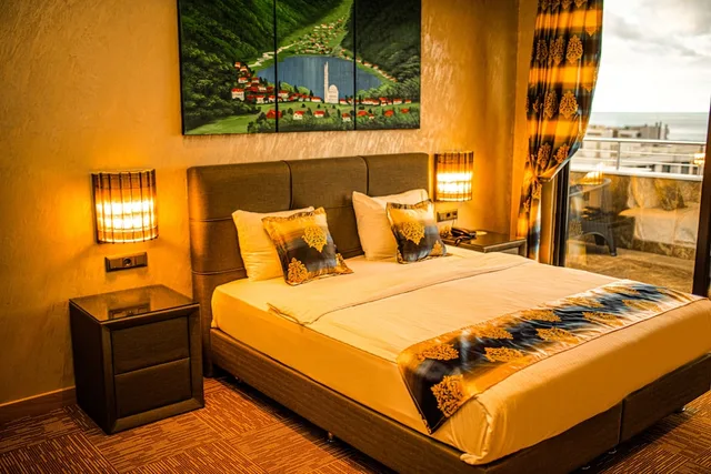 جناح تنفيذي بسرير كينج بإطلالة على المدينة بشرفة، Aselia Hotel Trabzon 1/3