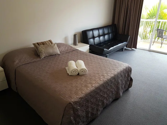 غرفة سوبيريور بسرير مزدوج، Outrigger Resort 5/10