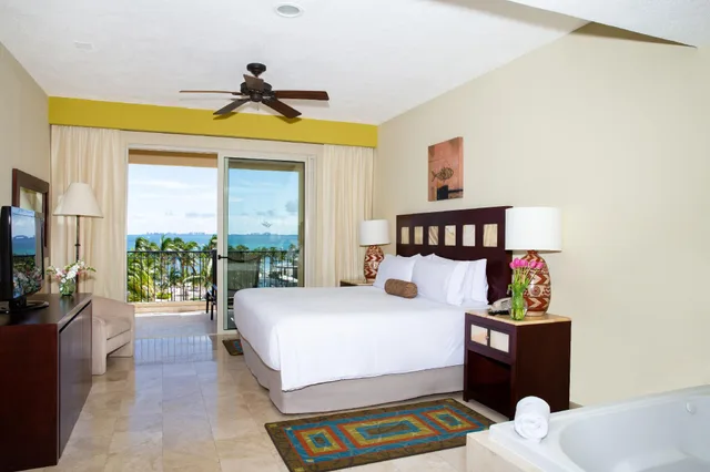 غرفة بغرفة نوم واحدة، Villa del Palmar Cancun Luxury Beach Resort and Spa 2/2