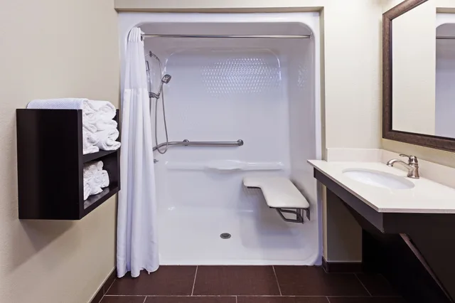 Standard, Kitchen, Staybridge Suites Tulsa-Woodland Hills 3/3