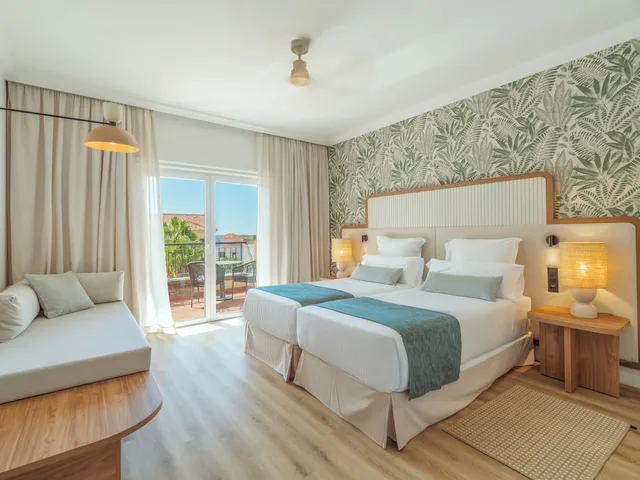 جناح جونيور بسريرين منفصلين مع أريكة، Hyatt Ziva Madeira 3/9