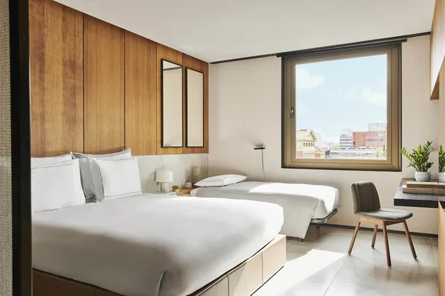 غرفة بسرير كينج مع سرير إضافي، Grand Hyatt Barcelona 2/9