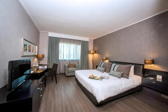 Superior, Single, King Bed, Mercure Santiago Centro 1/3