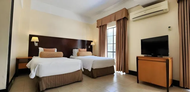 غرفة بريميوم بسريرين منفصلين، PonteFino Hotel & Residences 3/7