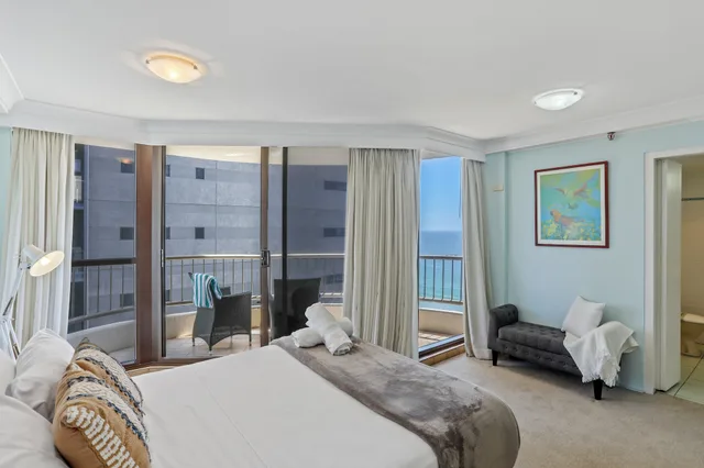 3 Bedrooms, Apartment, 1 Queen and 4 Single Beds, Ocean View, Top Floor, Boulevard North Holiday Apartments 3/5